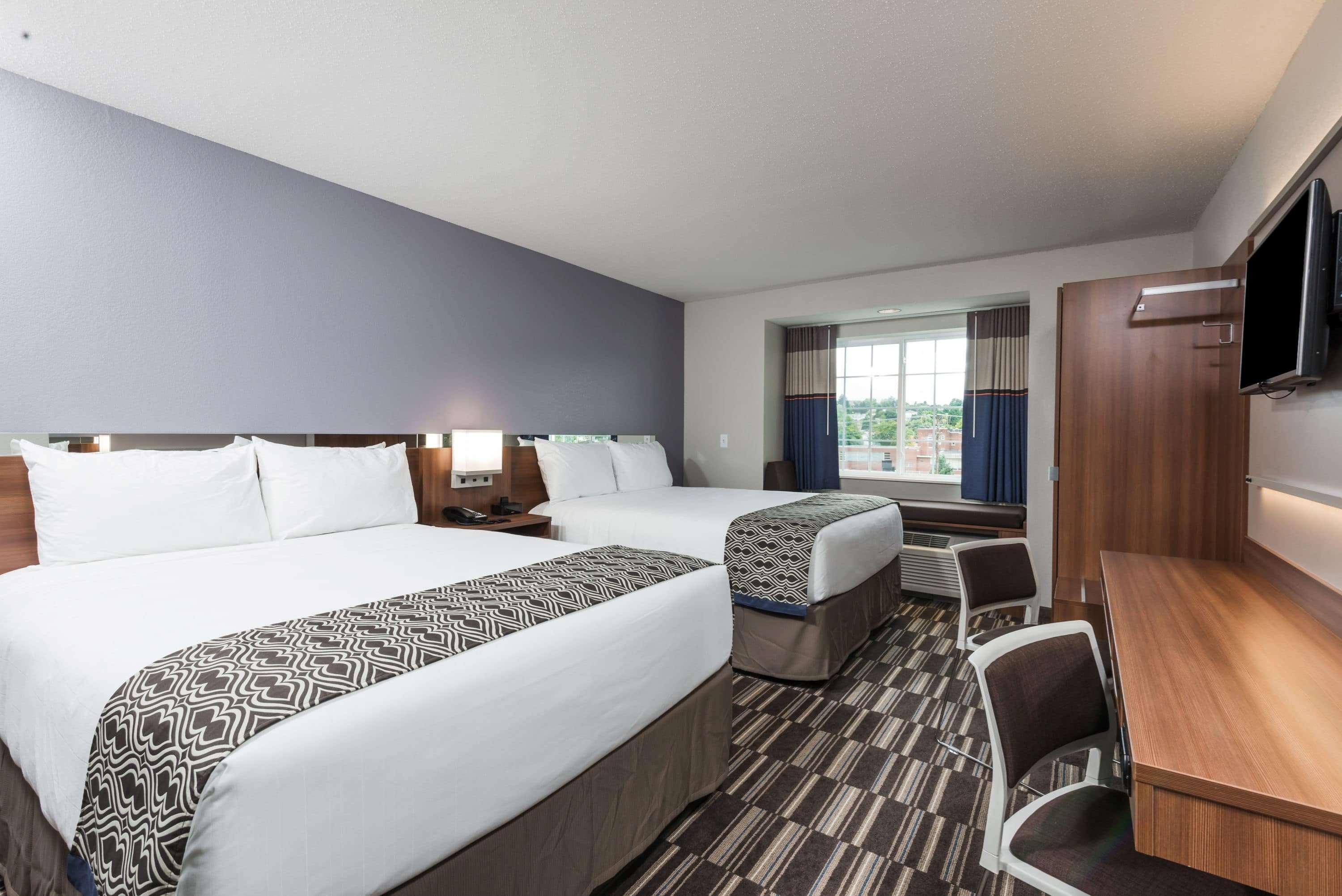Microtel & By Wyndham Hotel 3*