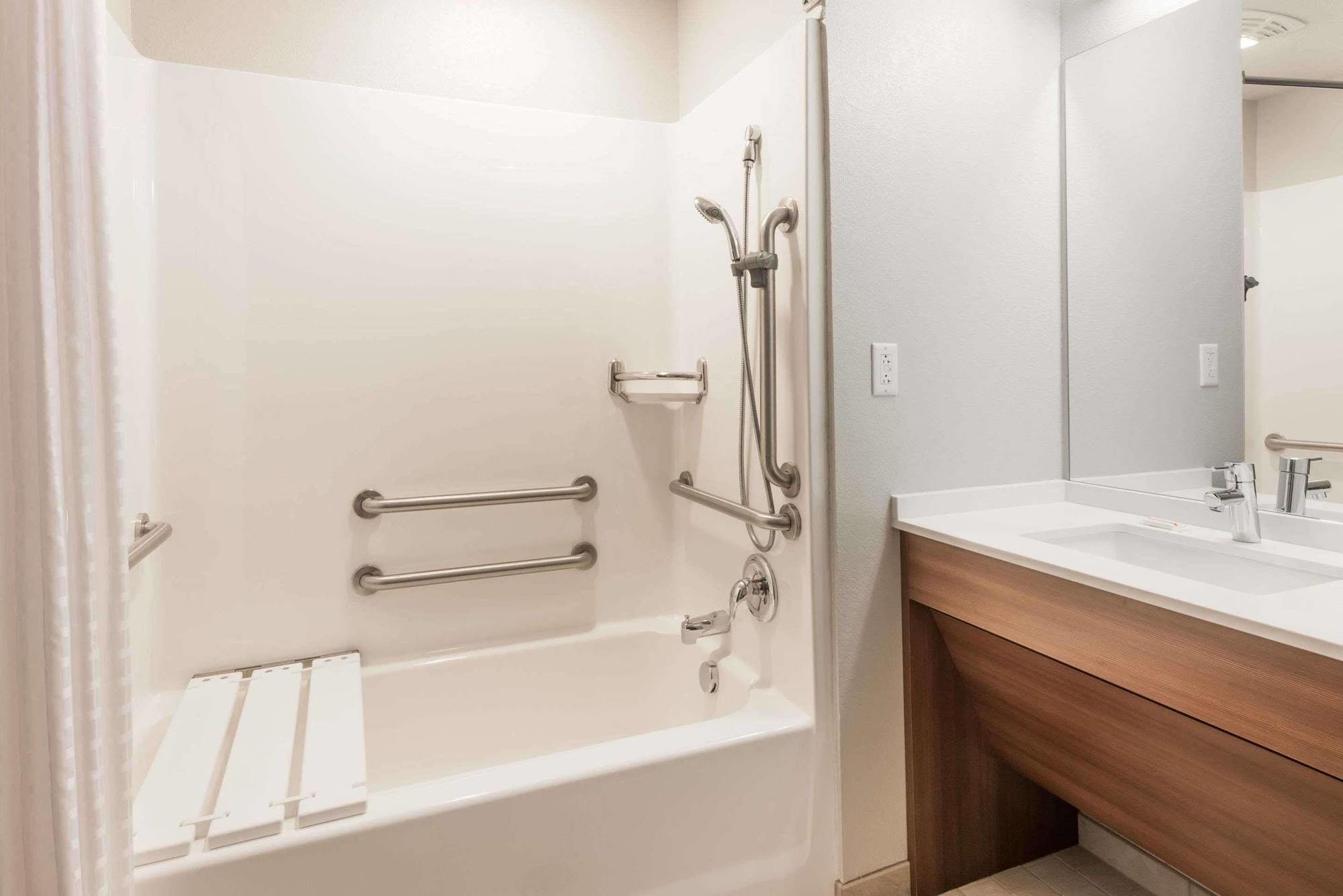 Hotel Microtel & By Wyndham Altoona