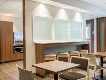 Microtel & By Wyndham Altoona